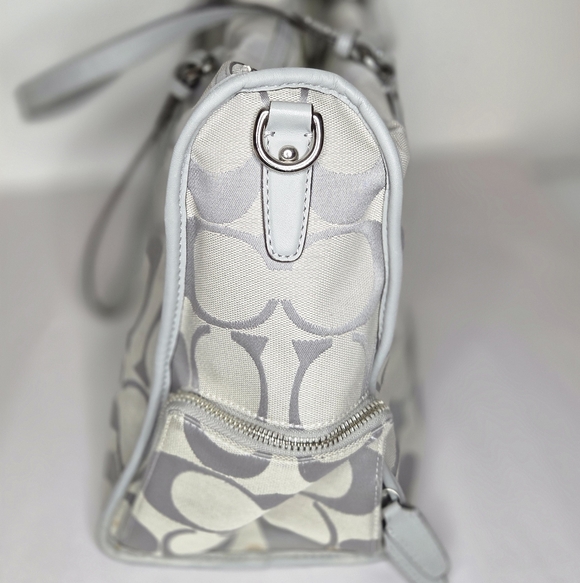Vintage Coach Gray Signature Double Zip Baby Bag - Picture 4 of 12